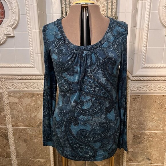 APT 9? Size Large. Blue Knit. Long Sleeve. Scoop Neck. Stretch Pullover. B103 - Picture 4 of 4